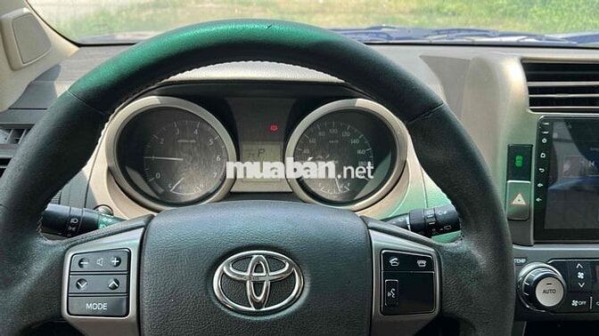 Toyota Land Cruiser Prado 2010