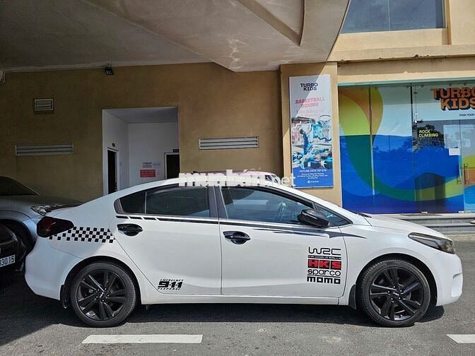 Kia Cerato 2018 1.6 AT Deluxe - 160724 km