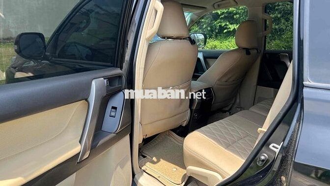 Toyota Land Cruiser Prado 2010