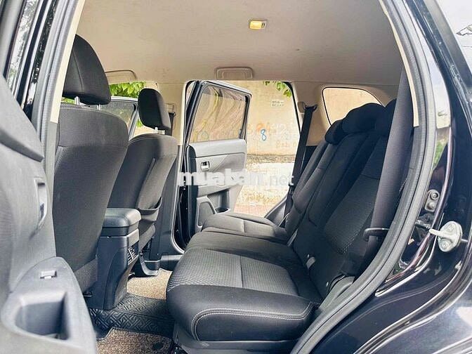 Mitsubishi Outlander 2019 2.0 CVT - 60000 km