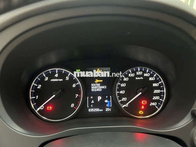 Bán Mitsubishi Outlander 2.0 Premium