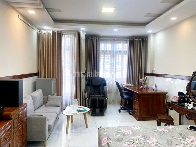 NGỘP BÁN GẤP NHÀ 4 LẦU,HXH THÔNG 4.4M x20M ,4PN ,Đ.LÊ VĂN LƯƠNG,QUẬN 7