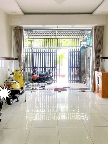 NGỘP BÁN GẤP NHÀ 4 LẦU,HXH THÔNG 4.4M x20M ,4PN ,Đ.LÊ VĂN LƯƠNG,QUẬN 7