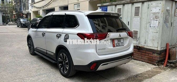 Bán Mitsubishi Outlander 2.0 Premium