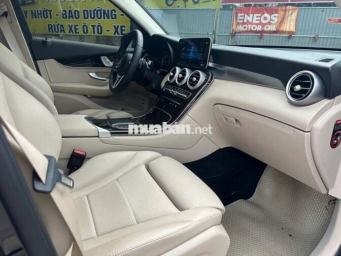 Mercedes Benz GLC Class 2020 - 41000 km