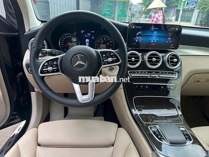 Mercedes Benz GLC Class 2020 - 41000 km