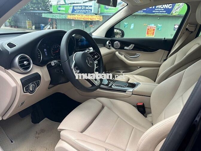 Mercedes Benz GLC Class 2020 - 41000 km