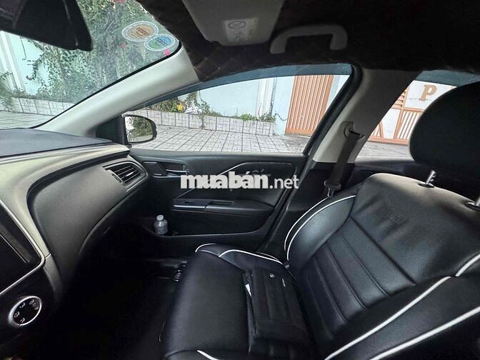 Honda City 2016 1.5 CVT - 130000 km