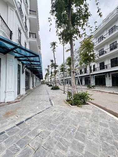 Em có một số suất ngoại giao Shophouse 80m2 130m2 13tỷ tại Quốc lộ 32