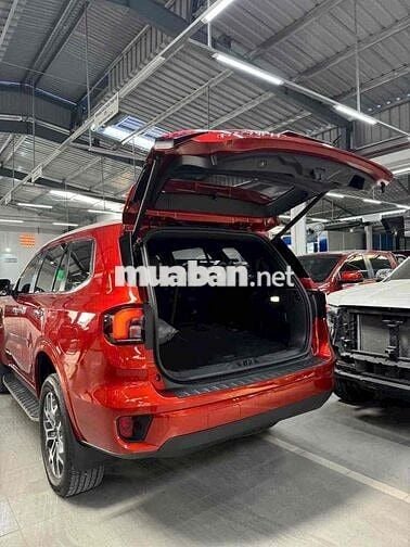 Ban Everest Titanium 2022 siêu lướt màu hiếm
