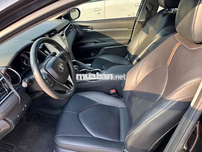 Toyota Camry 2021 2.0G - đen BH HÃNG XE HÃNG