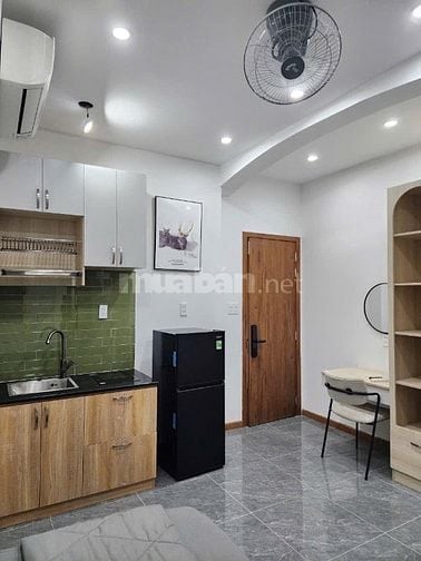 CHDV 5 tầng gồm 14 phòng tại Bến Thành Quận 1 giá 28,8 tỷ