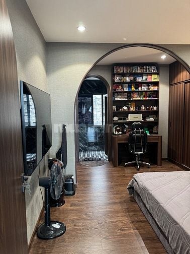 Bán nhà đẹp để ở và kinh doanh giá mềm 