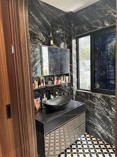 Bán nhà đẹp để ở và kinh doanh giá mềm 