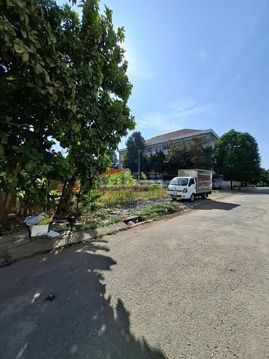 Bán đất 2 mặt tiền đường 43 Bình Trưng Tây Quận 2 giá 23,8 tỷ