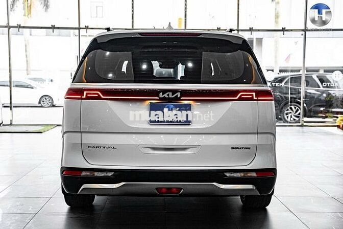 Kia Carnival 2022 3.5G Signature 7 chỗ - 49000 km