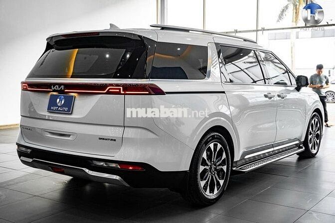 Kia Carnival 2022 3.5G Signature 7 chỗ - 49000 km