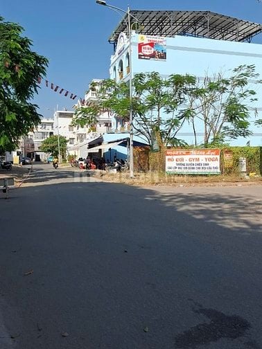 Bán đất 2 mặt tiền đường 43 Bình Trưng Tây Quận 2 giá 23,8 tỷ