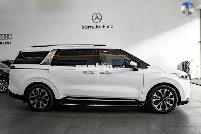 Kia Carnival 2022 3.5G Signature 7 chỗ - 49000 km
