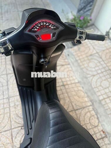 cần bán xe vespa sprint đen nhám notte 2019