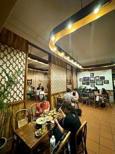 Cho thuê Biệt Thự Sân Vườn Siêu Đẹp Núp Hẻm CỰC Chill