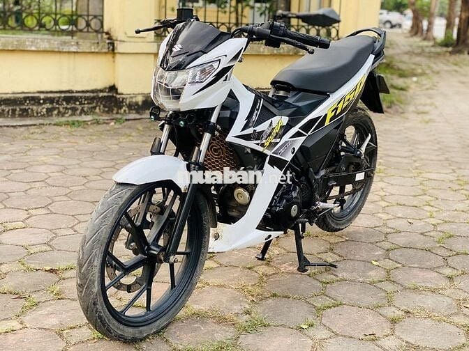 SUZUKI SATRIA 150FI TRẮNG ZIN MÁY CHẤT ĐẸP 9 CHỦ