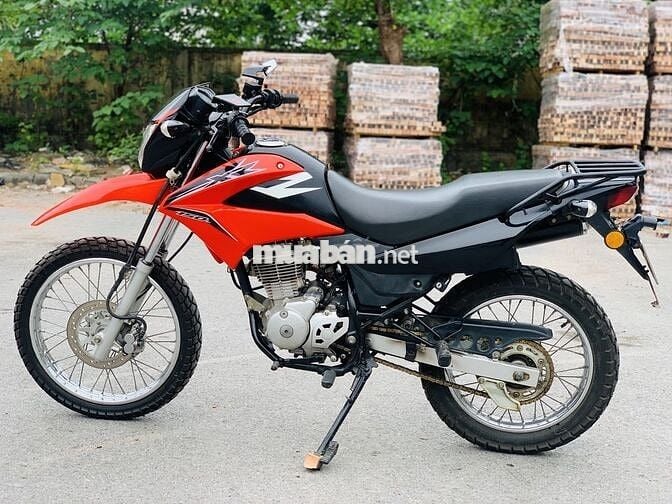 HONDA XR 150 TRẮNG ĐỎ DÁNG CÀO CÀO ĐẸP ĐI PHƯỢT