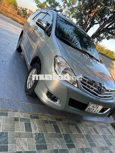 Toyota Innova 2010 G - xe gia đình