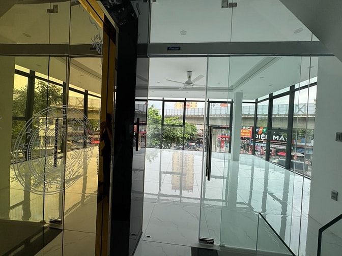 NHÀ MẶT PHỐ QUANG TRUNG, HÀ ĐÔNG.