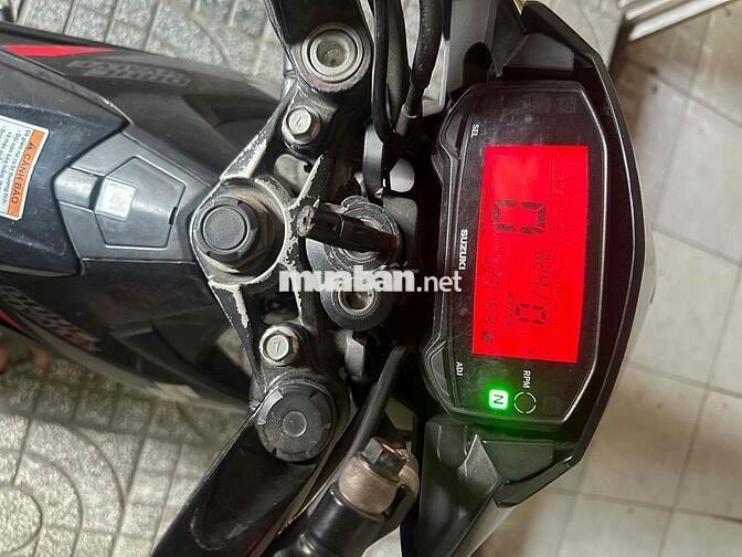 cần tiền chơi lễ cần ra đi con xe Raider biển tinh