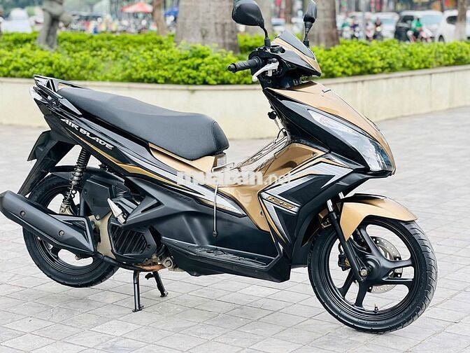 Honda Air Blade 125 Fi chính chủ đẹp Long lanh 99%