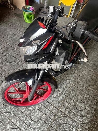 cần tiền chơi lễ cần ra đi con xe Raider biển tinh