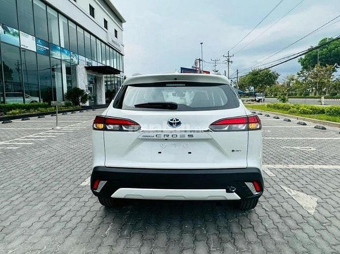 TOYOTA CROSS 2025 NHẬP KHẨU. MỚI 100% . NHIÈU ƯU ĐÃI