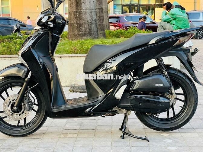 HONDA SH  150I MÀU ĐEN  XE 1 CHỦ ĐI CẨN THẬN