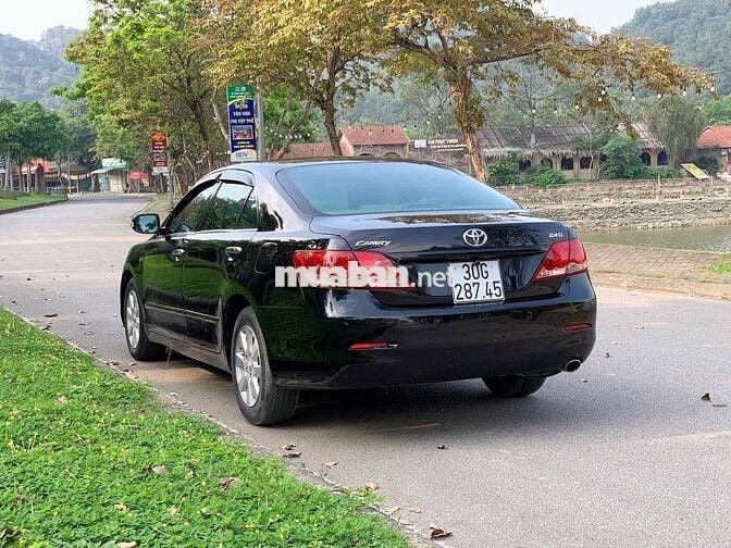 Toyota Camry 2.4G số tự động xe sang, đẹp zin 100%