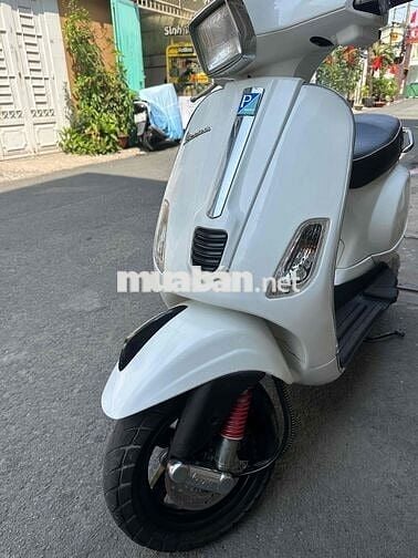 Piago 150 3V đen vuông chính chủ mua mới rin
