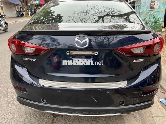 Mazda 3 2018 1.5 AT 6 vạn zin xuất sắc 100%