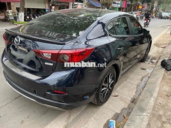 Mazda 3 2018 1.5 AT 6 vạn zin xuất sắc 100%