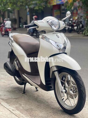 SHmode trắng zin êm áo đẹp 1 đời chủ