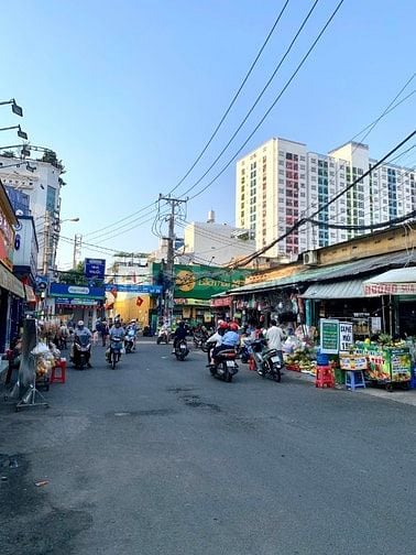 MT 5 Tầng có Thang Máy, dtsd 500m2(5x20), 9.5 Tỷ , Tân Thới Nhất, Q12