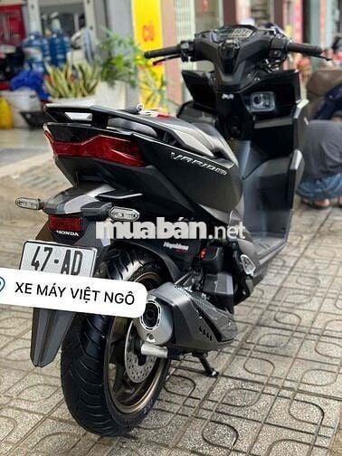 Vario 2024 160cc ABS (bản Full) phố 47AD