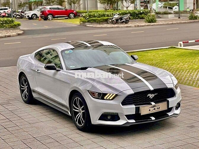 Ford Mustang 2.3 EcoBoost 2015 - 49000 km