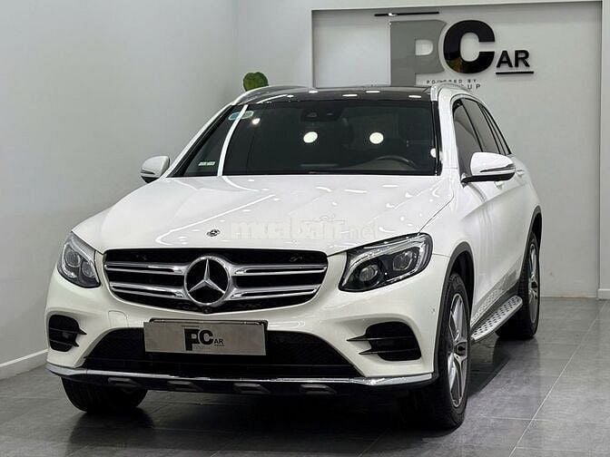Mercedes Benz GLC 2019 300 4Matic - 63000 km