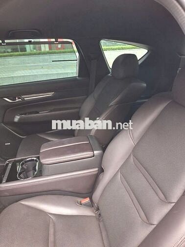 Mazda CX 8 2023 Premium AWD - 27000 km
