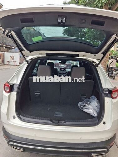 Mazda CX 8 2023 Premium AWD - 27000 km