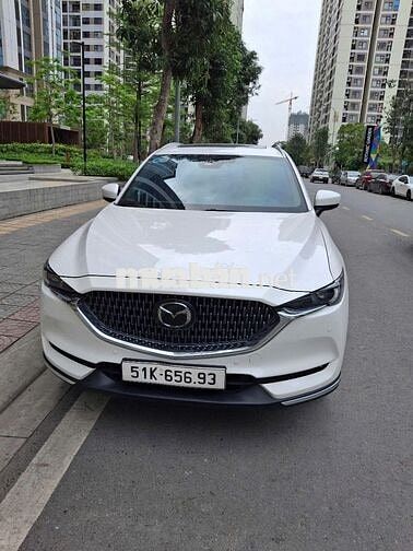 Mazda CX 8 2023 Premium AWD - 27000 km