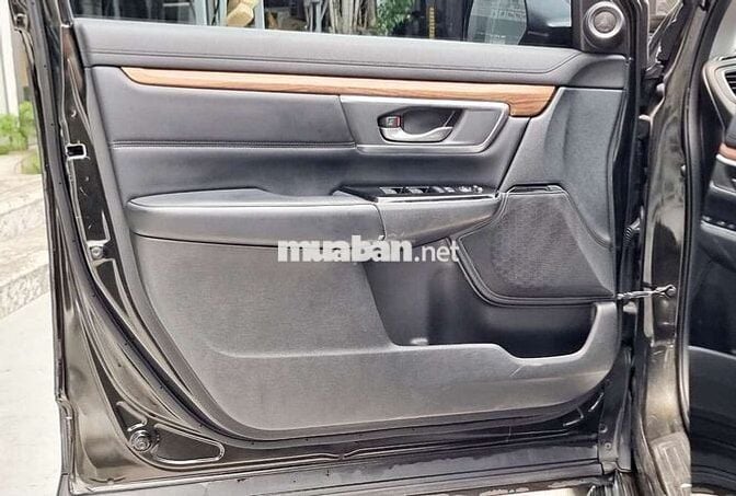 Honda CRV L 2018, xanh rêu đen, hỗ trợ góp.