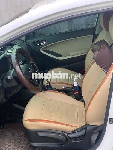 Kia Cerato 2018 1.6 MT - 98000 km
