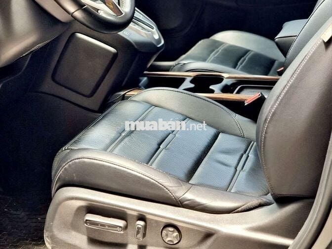 Honda CRV L 2018, xanh rêu đen, hỗ trợ góp.