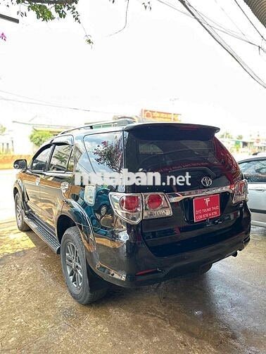 Toyota Fortuner 2015 2.7V 4x4 - 80000 km
